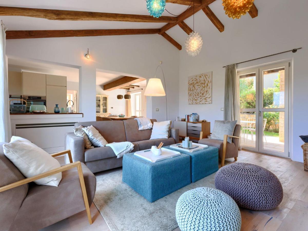 Holiday Home Villa Anita By Interhome Momjan Exterior foto